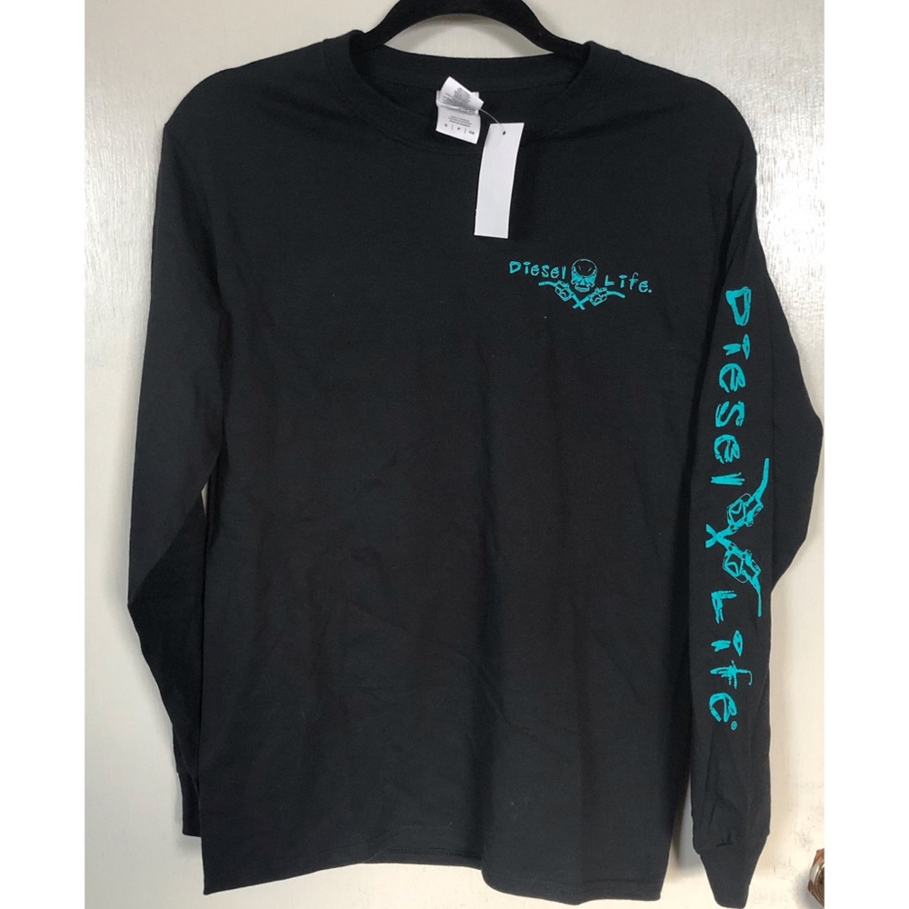 ✨NEW✨Diesel Life black & teal skull, long sleeve